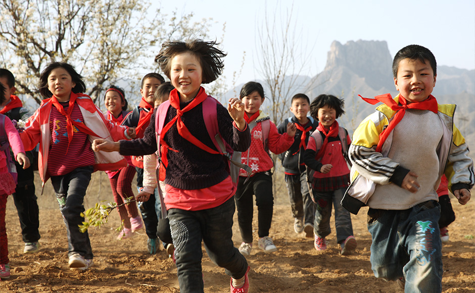 追夢扶貧 回饋社會